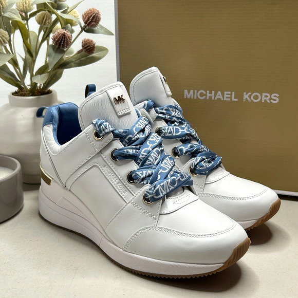 Michael Kors Georgie Trainer Leather Lace Up Sneakers French Blue Women 10M NWB - Picture 1 of 10